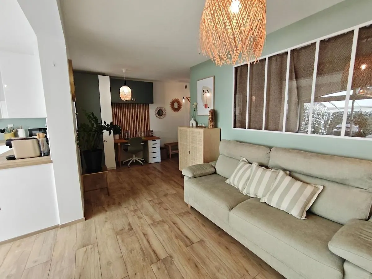 Le Patio - Apartment T2 Wonderful - Plage 150M - Clim - Parking Prive - Wifi