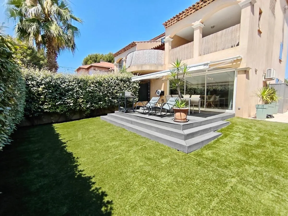 Le Patio - Apartment T2 Wonderful - Plage 150M - Clim - Parking Prive - Wifi 0*, La Ciotat