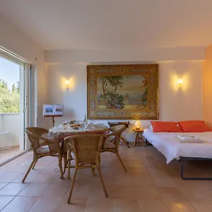 Grand A 5 Minutes A Pied De La Appartement